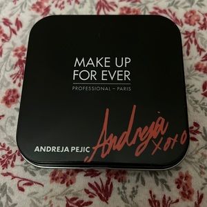 Make Up For Ever Andreja Pejic Palette